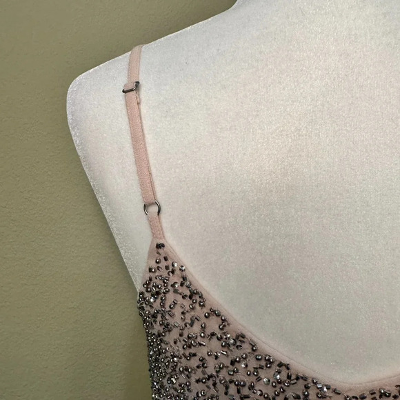 FOREVER 21 Blush Pink Sequin Crop Top Tank Top - size XS - Picture 6 of 7